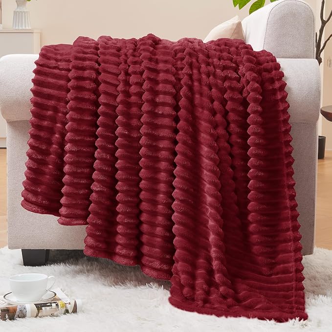 BEDELITE 3D Ribbed Burgundy Fleece Throw Blanket by BEDELITE