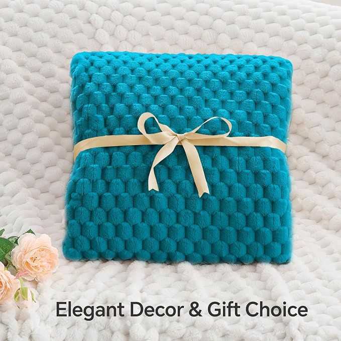 BEDELITE Jewel Blue Throw Blanket - Image 4