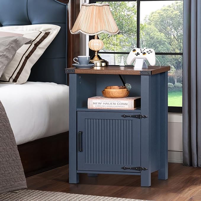 Night Stand Set of 2, 18 Inch Farmhouse Nightstand with with Charging Station and USB Port, Rustic Couch End Table with Magnetic Door, Wood Bed Side Tables for Bedroom, Home, Navy Blue