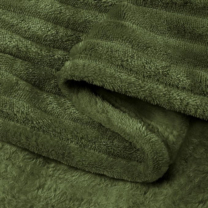 BEDELITE 3D Ribbed Jacquard Moss Fleece Twin Blanket - Image 9