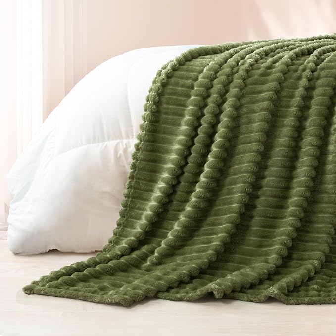 Exclusivo Mezcla Striped Queen Size Fleece Blanket - Image 6
