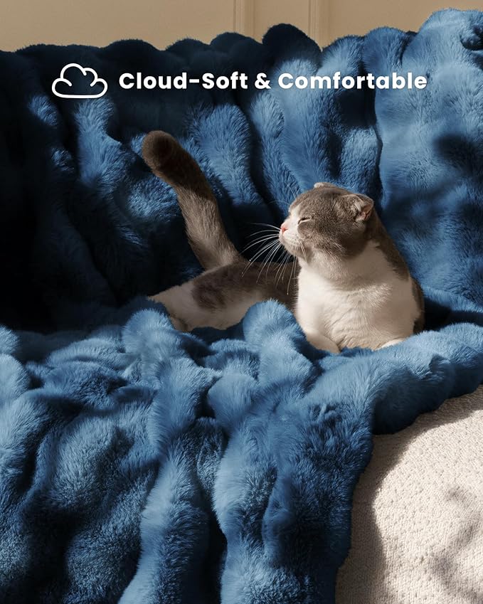 Ultra Soft Cozy Faux Fur Throw Blanket, Fuzzy Plush Thick Bubble Blanket - Image 3