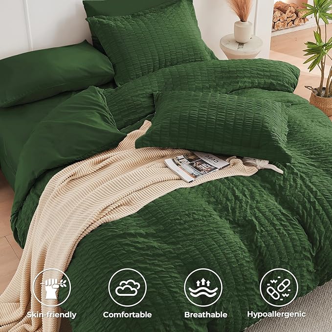 HYMOKEGE Dark Green King Size Comforter Set Seersucker 7 Pieces, All Season Luxury Bed in a Bag for Bedroom, Bedding Set with Comforters, Sheets, Pillowcases & Shams