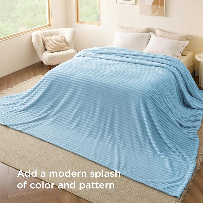 Bedsure Soft Large Fleece Blanket - Image 3