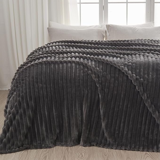 NEWCOSPLAY Fleece Ribbed Cozy King Blanket by NEWCOSPLAY