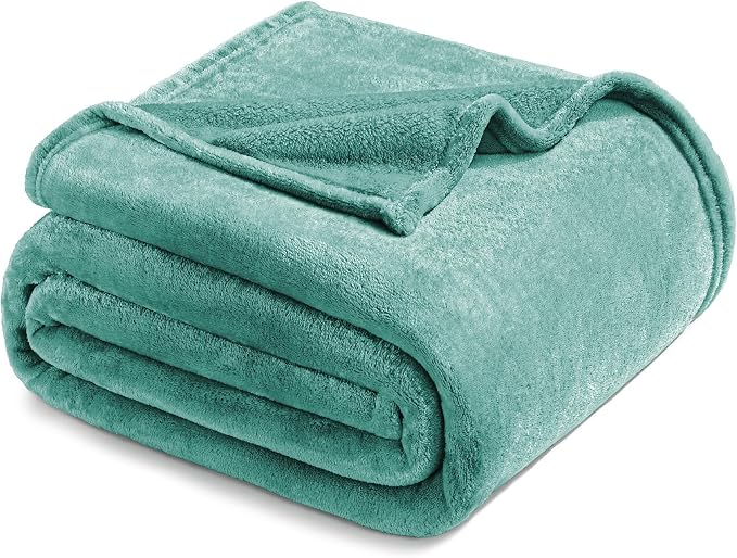 Exclusivo Mezcla Soft Fleece Blanket King Size by ExclusivoMezcla