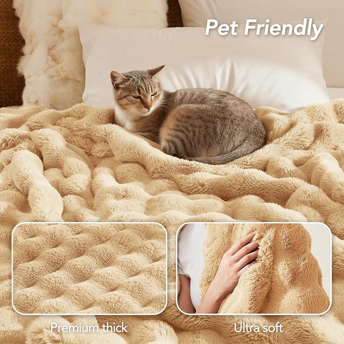 L'AGRATY Faux Rabbit Fur Throw Blanket - Image 7