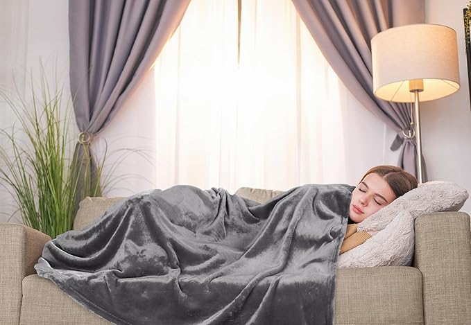 Utopia Bedding Fleece Blanket Twin Size Grey 300GSM Luxury Anti-Static Fuzzy Soft Microfiber Bed Blanket (60x80 Inch)