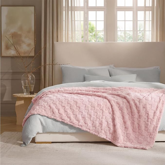Bedsure GentleSoft Blankets Queen Size - Image 6
