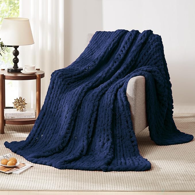 L'AGRATY Chunky Knit Throw Blanket - Image 7