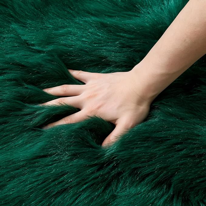 MIULEE Fluffy Area Rug 2x3 ft Faux Fur Sheepskin Rug - Image 4