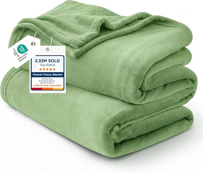 Bedsure GentleSoft Green Throw Blanket by Unknown