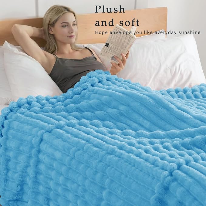 Exclusivo Mezcla Striped Twin Size Fleece Blanket - Image 2