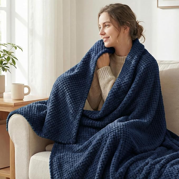 Exclusivo Mezcla Soft Waffle Fleece Bed Blanket Queen Size, Cozy Flannel - Image 2