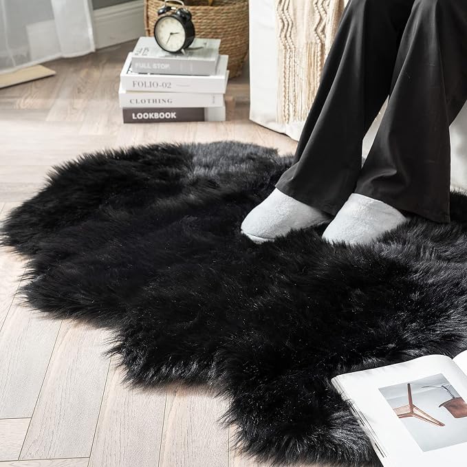 MIULEE Fluffy Area Rug 3x5 ft Faux Fur Sheepskin Rug - Image 6