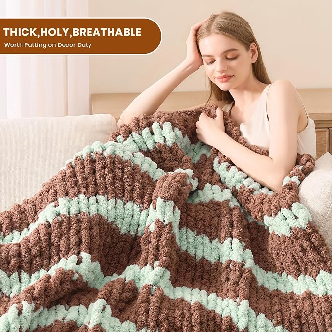 L'AGRATY Chunky Knit Throw Blanket - Image 4