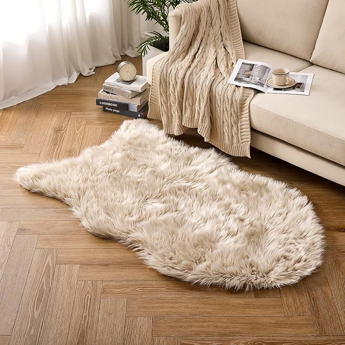 MIULEE Fluffy Area Rug 3'x5' Large Faux Fur Sheepskin Rug - Image 6