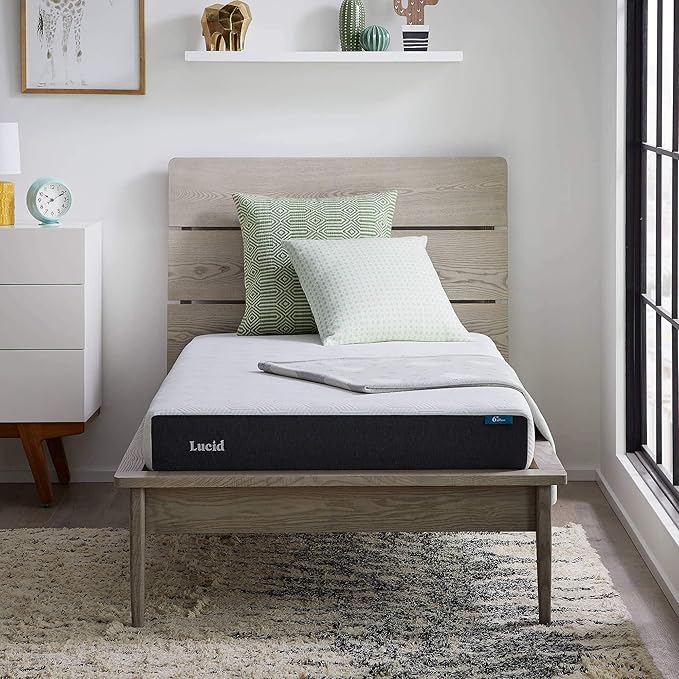 Lucid 6 Inch Memory Foam Mattress – Low Profile – Medium Firm Feel - Infused with Bamboo Charcoal and Gel - Bed in a Box - Temperature Regulating - Breathable - Twin XL Size