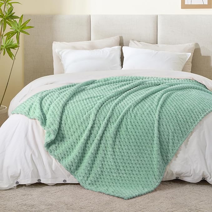 BEDELITE Mint Green Twin Blanket - Image 5
