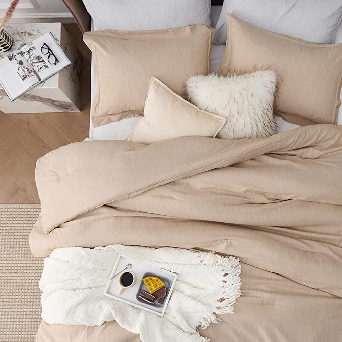 Bedsure King Size Comforter Set - Warm Sand King Comforter Set, Soft Bedding for All Seasons, Cationic Dyed Bedding Set, 3 Pieces, 1 Comforter (104"x90") and 2 Pillow Shams (20"x36"+2")