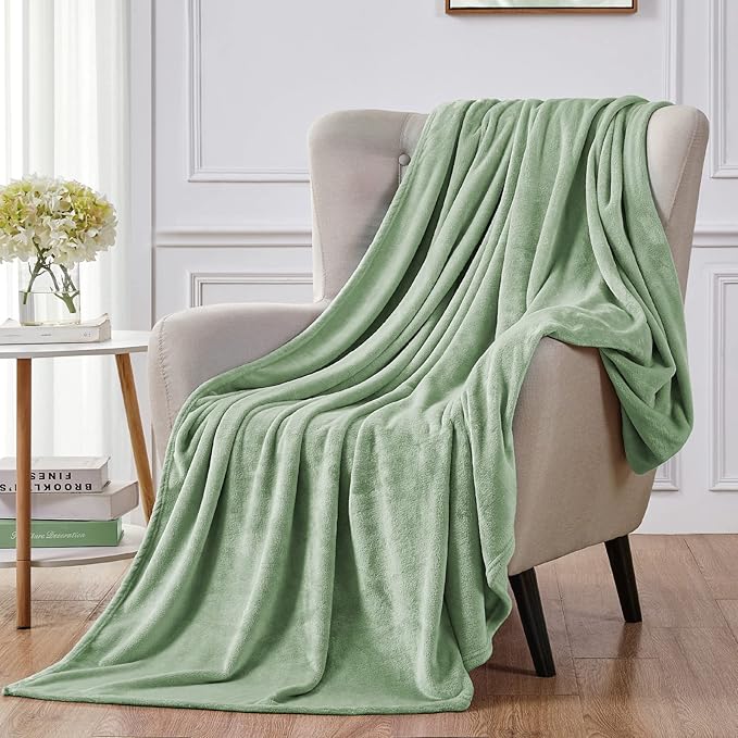 Walensee Fleece Blanket Plush Throw Fuzzy Lightweight (King Size 108x90 Sage Green) Super Soft Microfiber Flannel Blankets for Couch, Bed, Sofa Ultra Luxurious Warm and Cozy for All Seasons