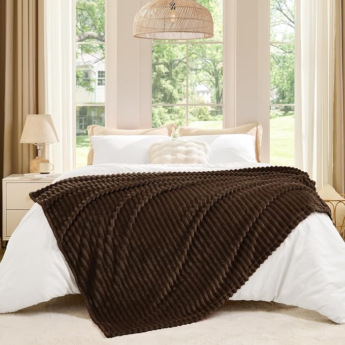 BEDELITE 3D Ribbed Dark Brown Fleece Throw Blanket - Image 6