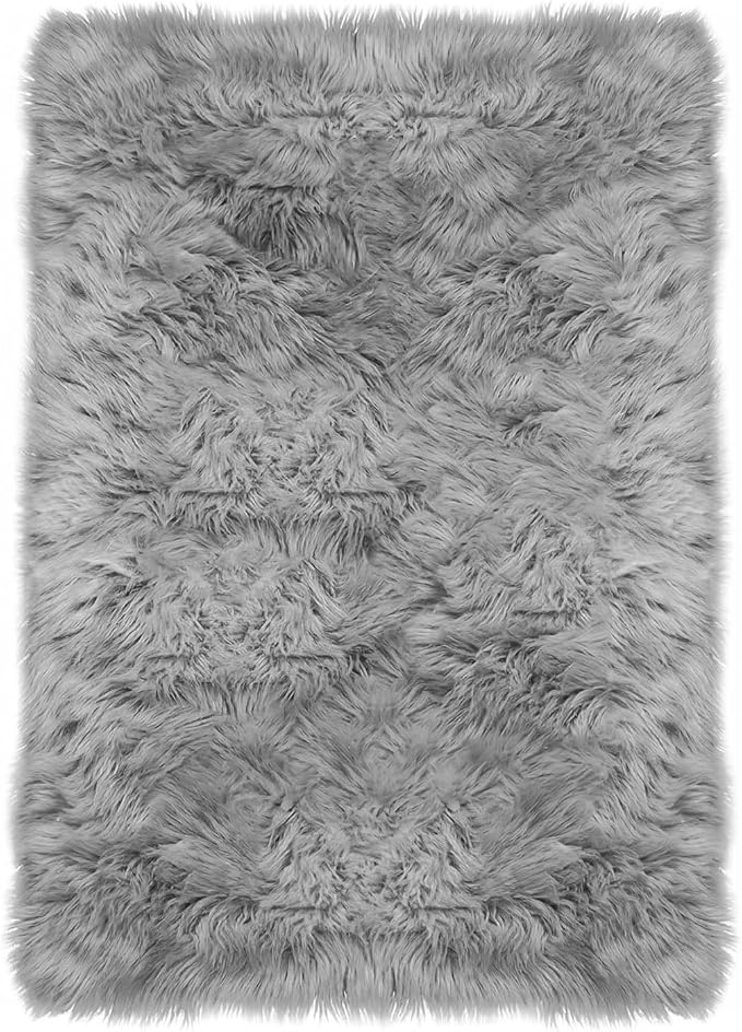 Latepis Gray Rugs for Bedroom Small Throw 3x4 Area Faux Fur Rug Washable Fluffy by Latepis