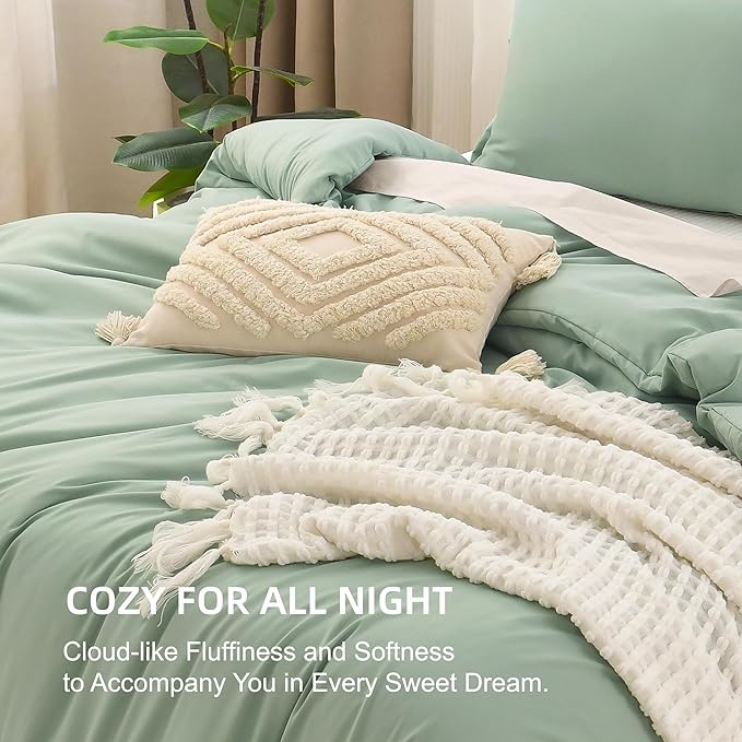 Litanika King Size Comforter Set Sage Green, 3 Pieces Lightweight Solid Comforter King Size, All Season Fluffy Down Alternative Comforter Bed Set Quilt Blanket