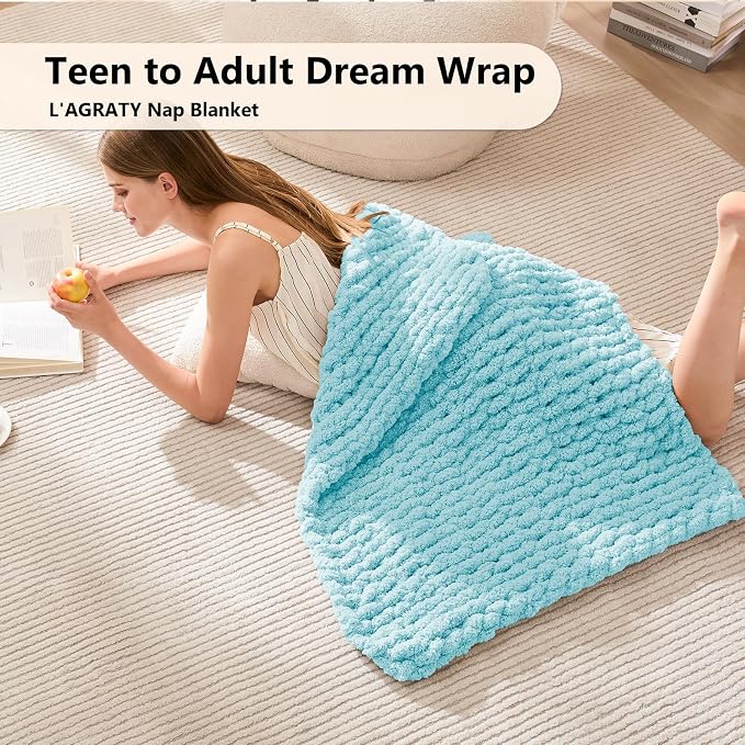 L'AGRATY Chunky Knit Throw Blanket - Image 2