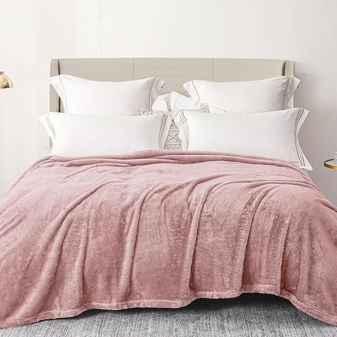 Exclusivo Mezcla Plush Fuzzy Fleece Bed Blanket Twin Size, Super Soft, Fluffy and Warm Blankets, Suitable for All Seasons (Dusty Pink, 90x66 Inches)