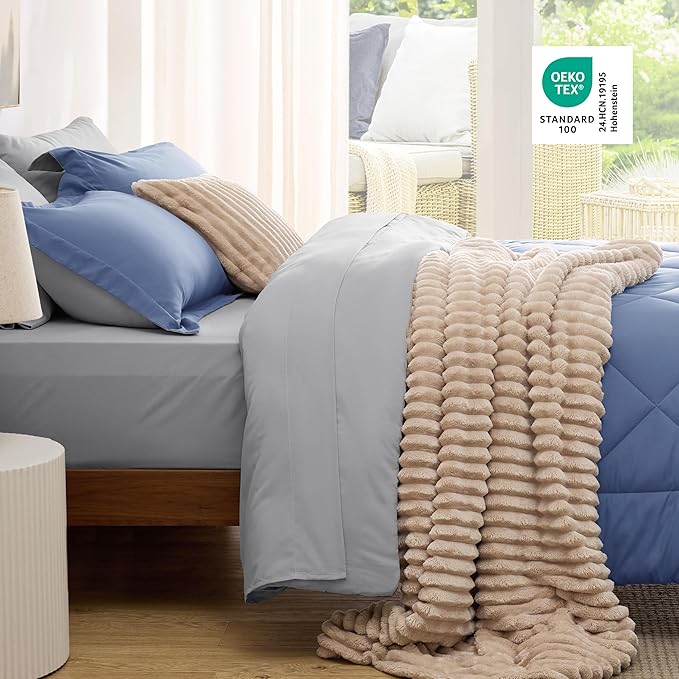 Bedsure Queen Comforter Set - 7 Pieces Reversible Infinity Blue Bedding, Queen Size Bed Set for All Seasons, Bed in a Bag with Down Alternative Comforter, Sheets, Pillowcases & Shams