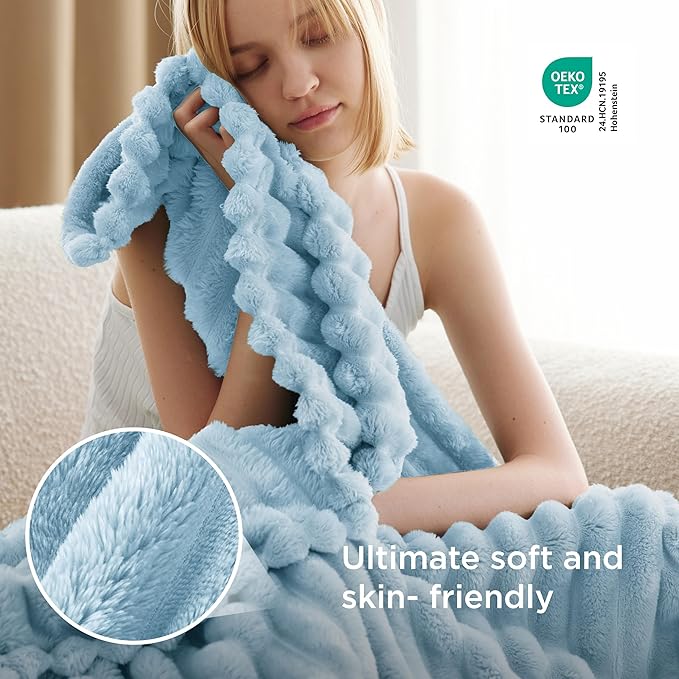 Bedsure Soft Light Blue Throw Blanket - Image 4