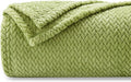 NEWCOSPLAY Super Soft King Blanket Green Premium Silky Flannel Fleece Leaves Pattern Lightweight Bed Blanket All Season Use (Green, King(90"x110"))