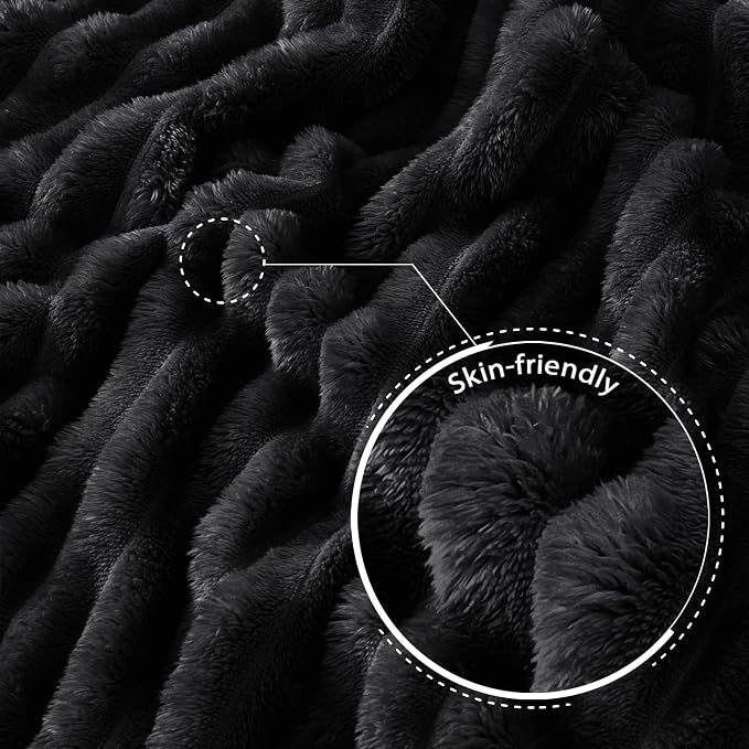 Exclusivo Mezcla Striped California King Size Fleece Blanket - Image 6