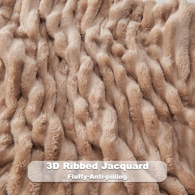 NEWCOSPLAY Fleece Ribbed Cozy Queen Blanket - Image 5