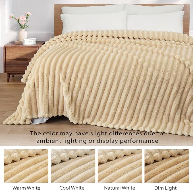 Exclusivo Mezcla Striped Twin Size Fleece Blanket - Image 3