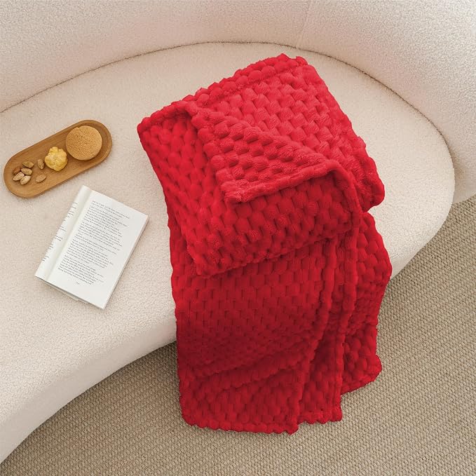 BEDELITE Red Throw Blanket for Couch, Soft Cozy Gifts for Women, 50 * 60 | 3D - Image 6