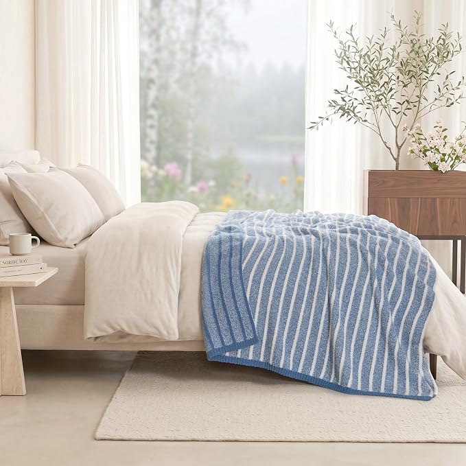 Snuggle Sac Ultra Soft Blue Throw Blanket - Image 8