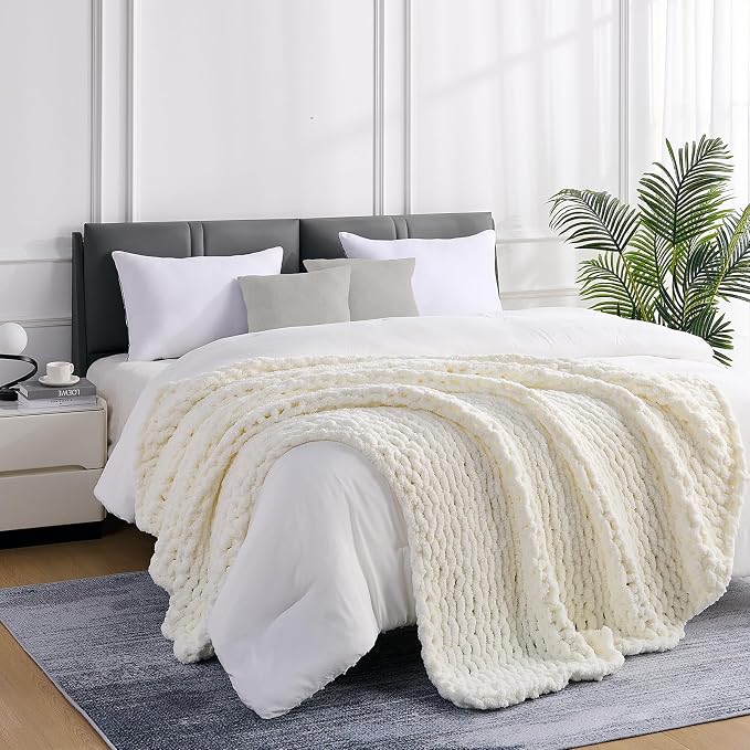 L'AGRATY Chunky Knit Throw Blanket - Image 7