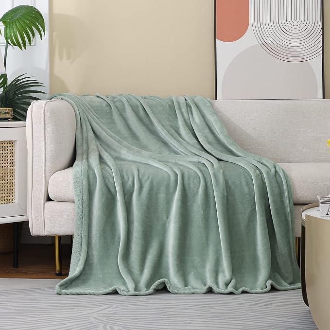 JIAHANNHA Saga Green Fleece Plush Throw Blanket 60"x80"for Couch Fuzzy Cozy | by JIAHANNHA