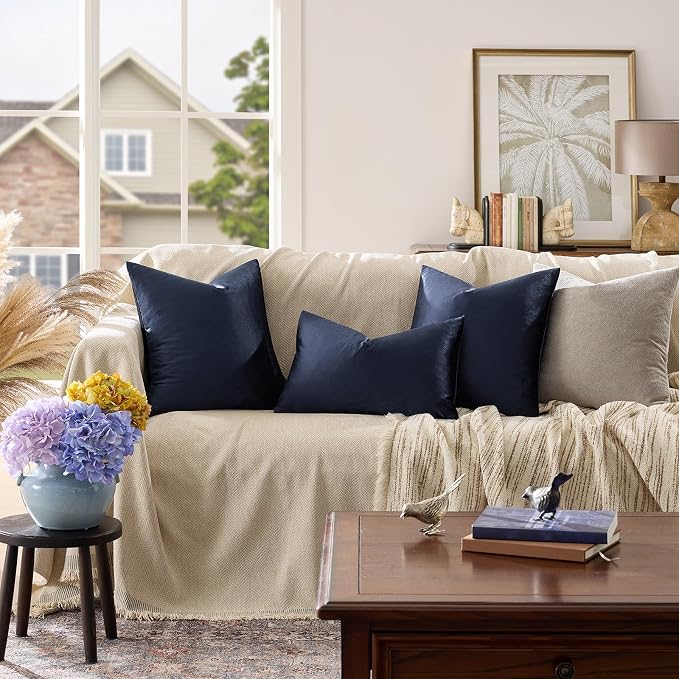 GIGIZAZA Navy Velvet Pillow Covers 18x18 Decorative Pillows Pack of 2 | Blue - Image 6