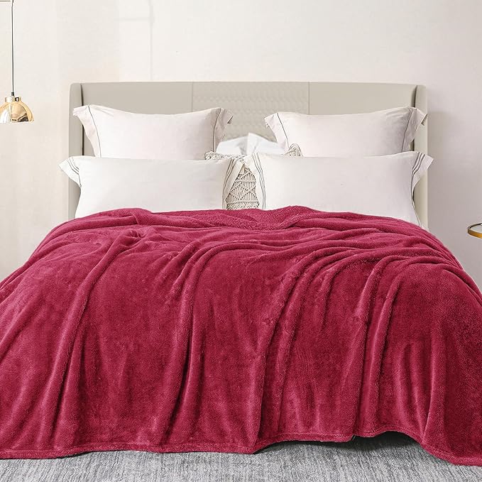 Exclusivo Mezcla Plush Fuzzy Fleece Bed Blanket Twin Size, Super Soft, Fluffy and Warm Blankets, Suitable for All Seasons (Deep Red, 90x66 Inches)