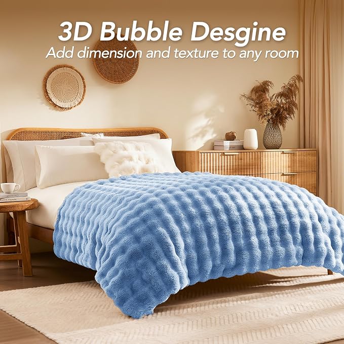 L'AGRATY Faux Rabbit Fur Throw Blanket - Image 3