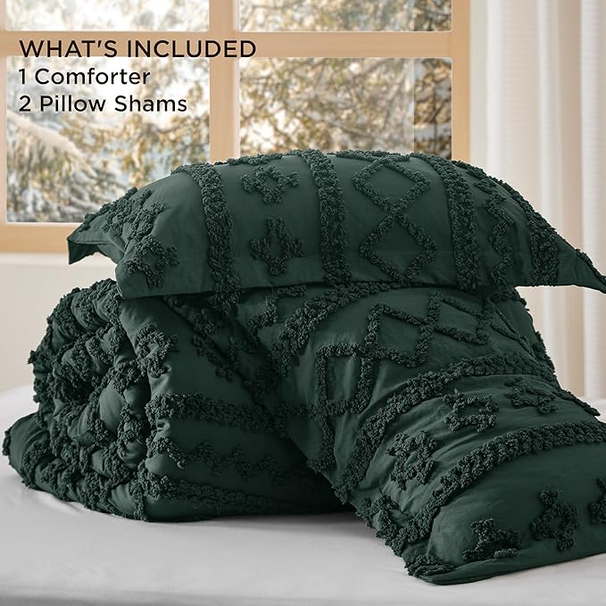 Bedsure Tufted Boho Comforter Set King Size - Emerald Green Boho Bed Set, GentleSoft™ 3 Pieces Farmhouse Shabby Chic Embroidery Bedding, Gifts for Woman, Soft Jacquard King Comforter for All Seasons
