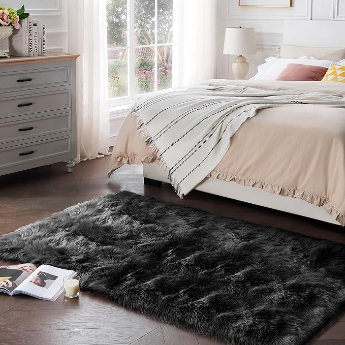SERISSA 4x6 Fluffy Black Faux Fur Area Rug - Image 2