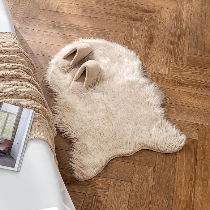 MIULEE Fluffy Area Rug 2x3 ft Faux Fur Sheepskin Rug - Image 5