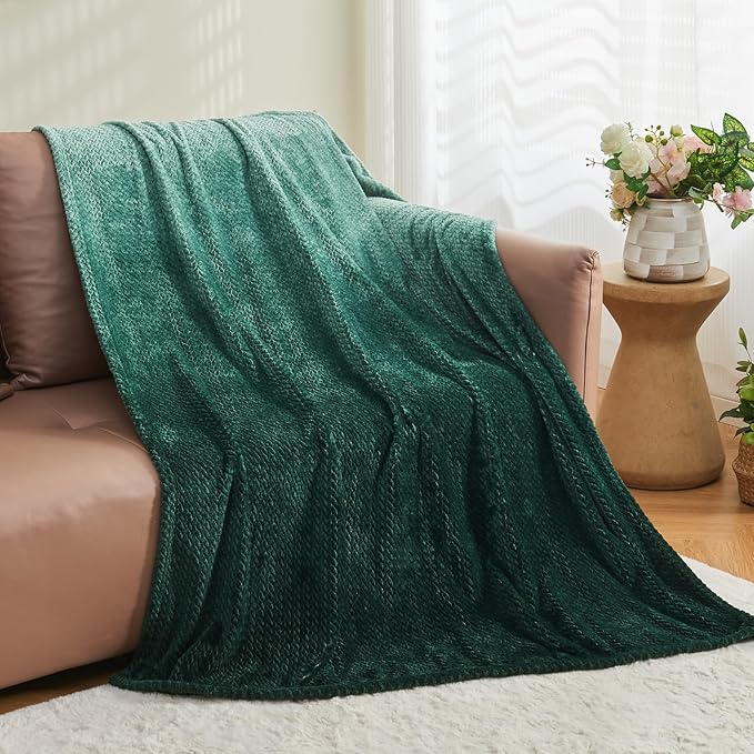 NEWCOSPLAY Super Soft Throw Blanket Ombre Forest Green Premium Silky Flannel Fleece Leaves Pattern Lightweight Bed Blanket All Season Use (Ombre Forest Green, Throw(50"x60"))