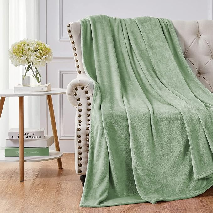 Walensee Fleece Blanket Plush Throw Fuzzy Lightweight (King Size 108x90 Sage Green) Super Soft Microfiber Flannel Blankets for Couch, Bed, Sofa Ultra Luxurious Warm and Cozy for All Seasons