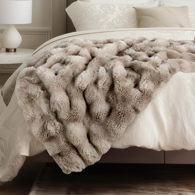 Ultra Soft Cozy Faux Fur Throw Blanket, Fuzzy Plush Thick Bubble Blanket by blunique