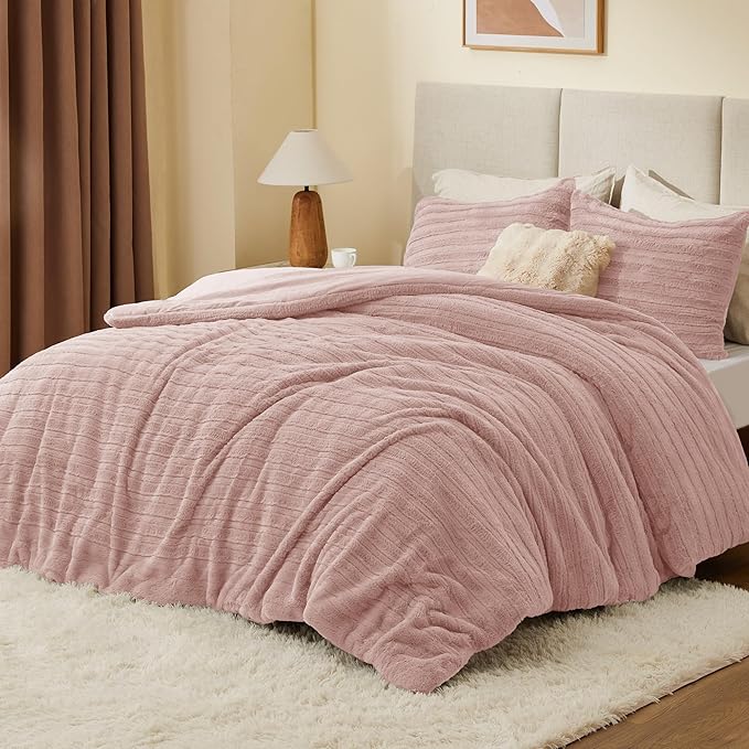BEDELITE Fleece King Comforter Set -Super Soft & Warm Fluffy Pink Faux Fur Bedding, Luxury Fuzzy Heavy Bed Set for Winter with 2 Pillow Cases